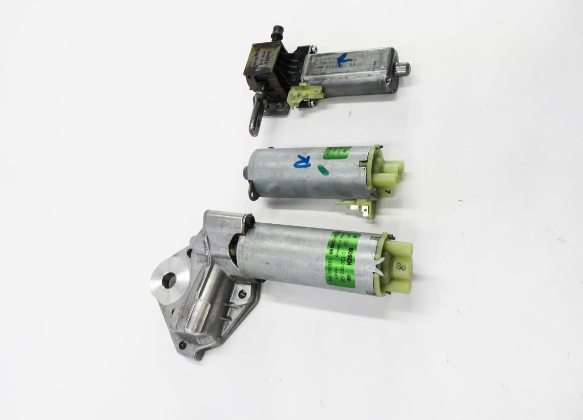 Thumbnail 3: 2006 PORSCHE CAYENNE (955) RIGHT FRONT PASSENGER SEAT ADJUSTMENT MOTOR SET-3