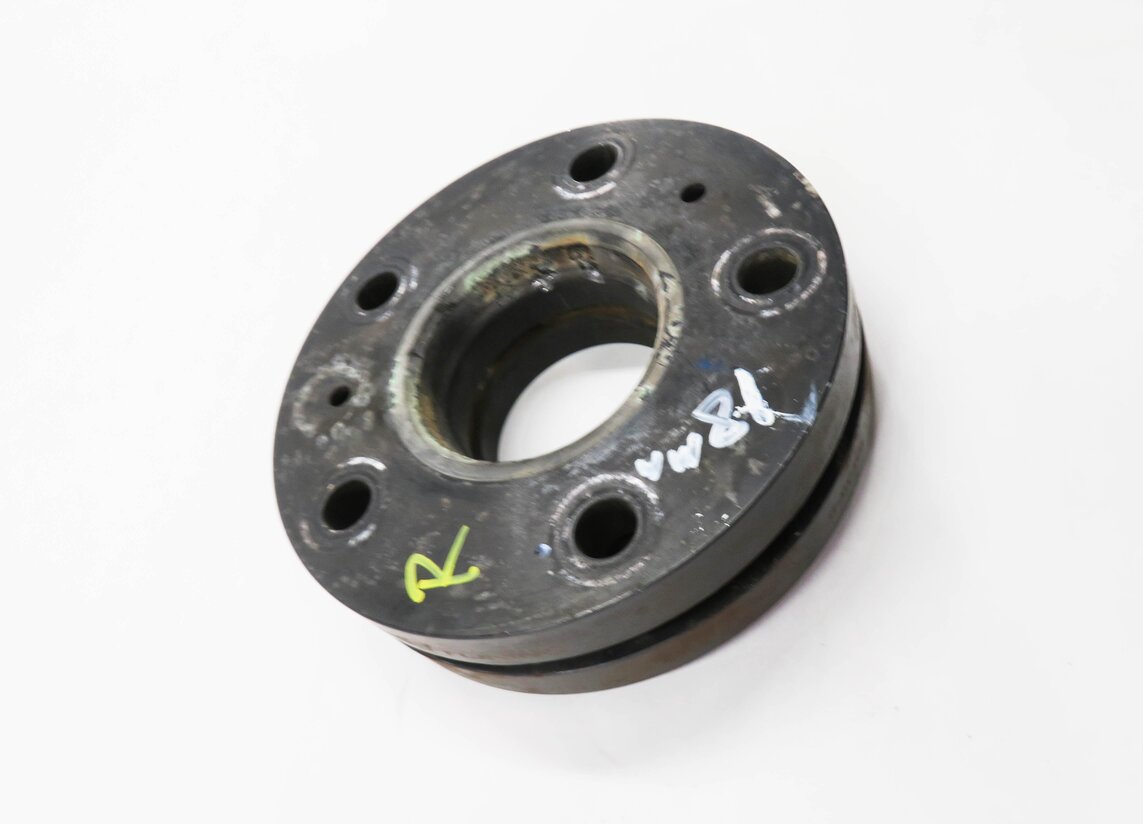 Thumbnail 3: 2006-2010 PORSCHE CAYENNE - ECS TUNING 18mm WHEEL SPACER SET-2