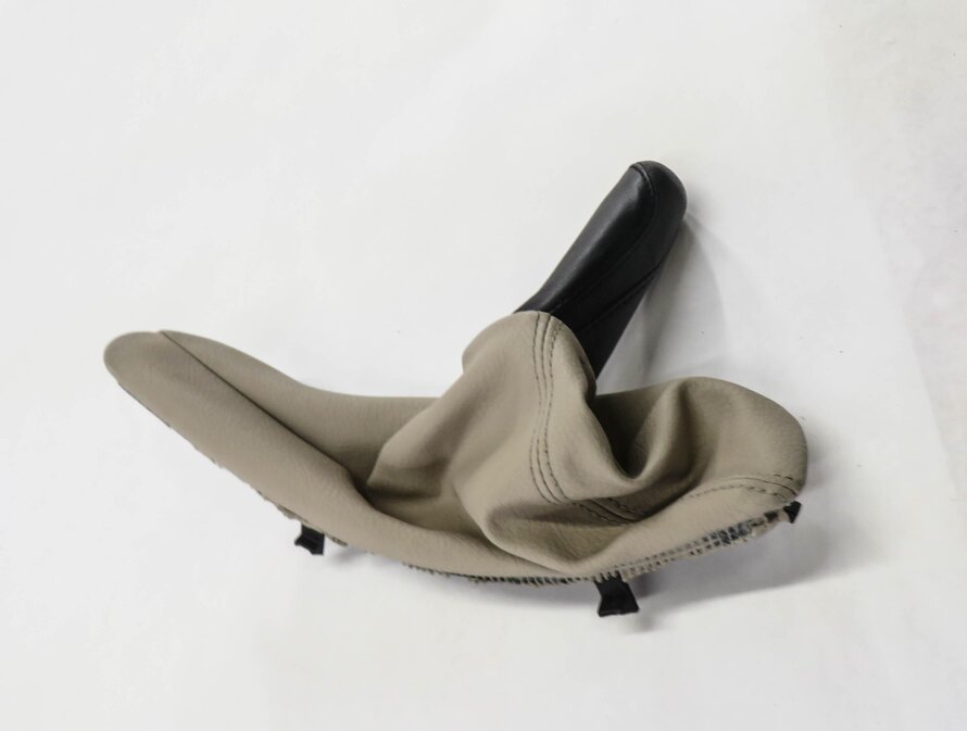 Thumbnail 4: 2012 BMW 328i (F30) EMERGENCY PARKING BRAKE HANDLE TRIM COVER (OYSTER)