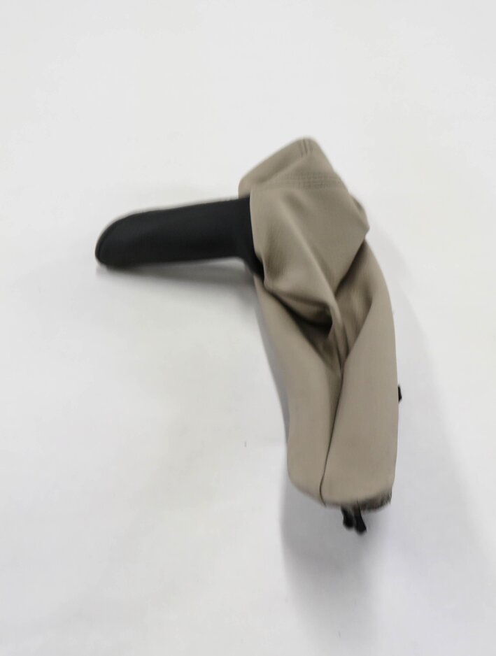 Thumbnail 5: 2012 BMW 328i (F30) EMERGENCY PARKING BRAKE HANDLE TRIM COVER (OYSTER)
