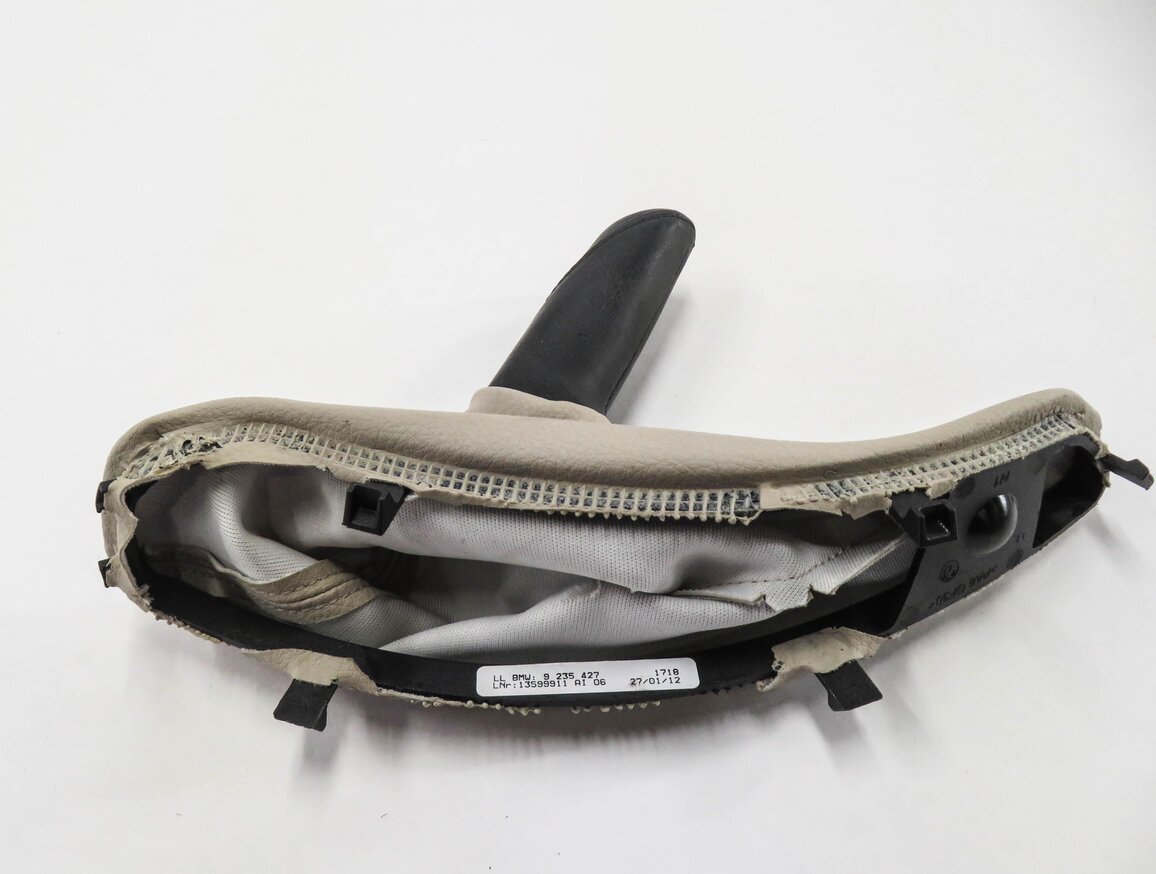 Thumbnail 6: 2012 BMW 328i (F30) EMERGENCY PARKING BRAKE HANDLE TRIM COVER (OYSTER)