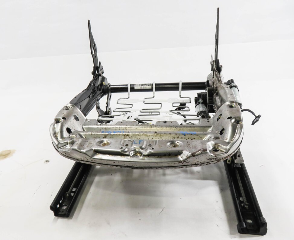 Thumbnail 5: 2012 BMW 328i (F30) LEFT FRONT DRIVER SEAT TRACK w/ MOTORS