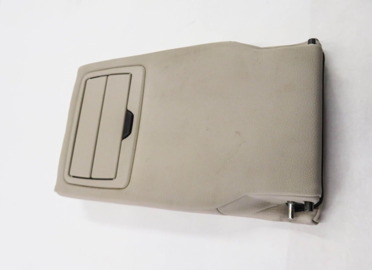 Thumbnail 4: 2012 BMW 328i (F30) REAR SEAT CENTER CONSOLE ARMREST LID CUP HOLDER (OYSTER)
