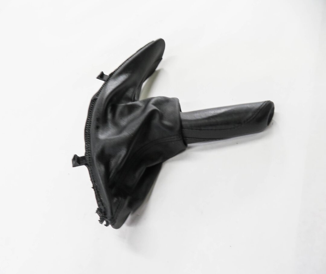 Thumbnail 3: 2016 BMW 340i (F30) ///M EMERGENCY PARKING BRAKE ARM LEVER COVER (BLACK LEATHER)