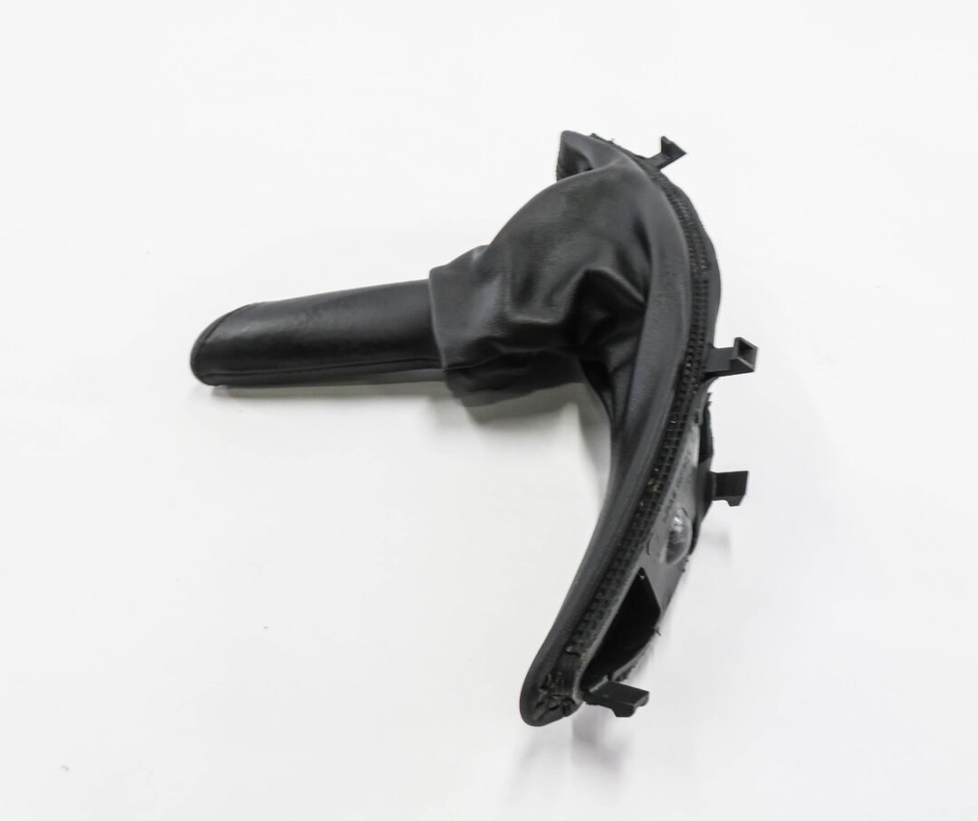 Thumbnail 4: 2016 BMW 340i (F30) ///M EMERGENCY PARKING BRAKE ARM LEVER COVER (BLACK LEATHER)