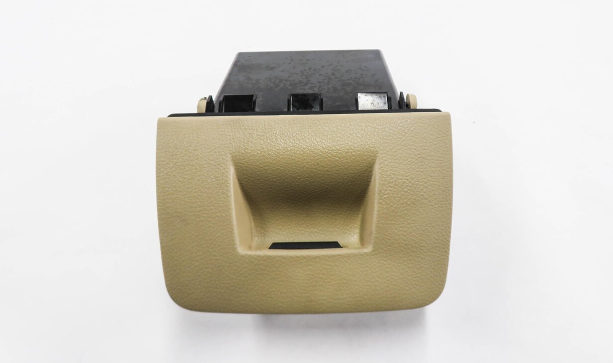 Thumbnail 2: 2016 BMW 340i (F30) LEFT FRONT DRIVER DASH STORAGE COMPARTMENT BOX (BEIGE)