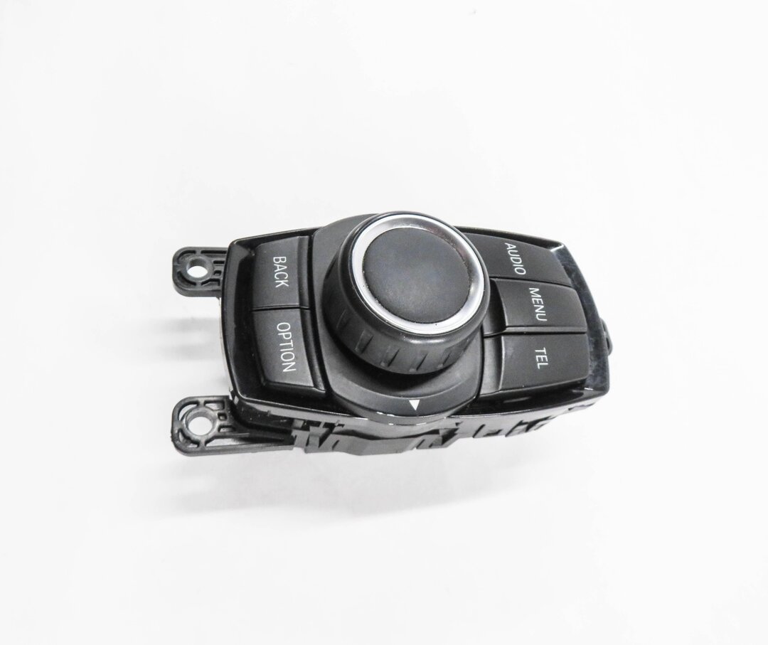 Thumbnail 5: 2013-2020 BMW 228i 230i 328i 330i 335i 428i 430i 435i M3 - iDRIVE CONTROL SWITCH
