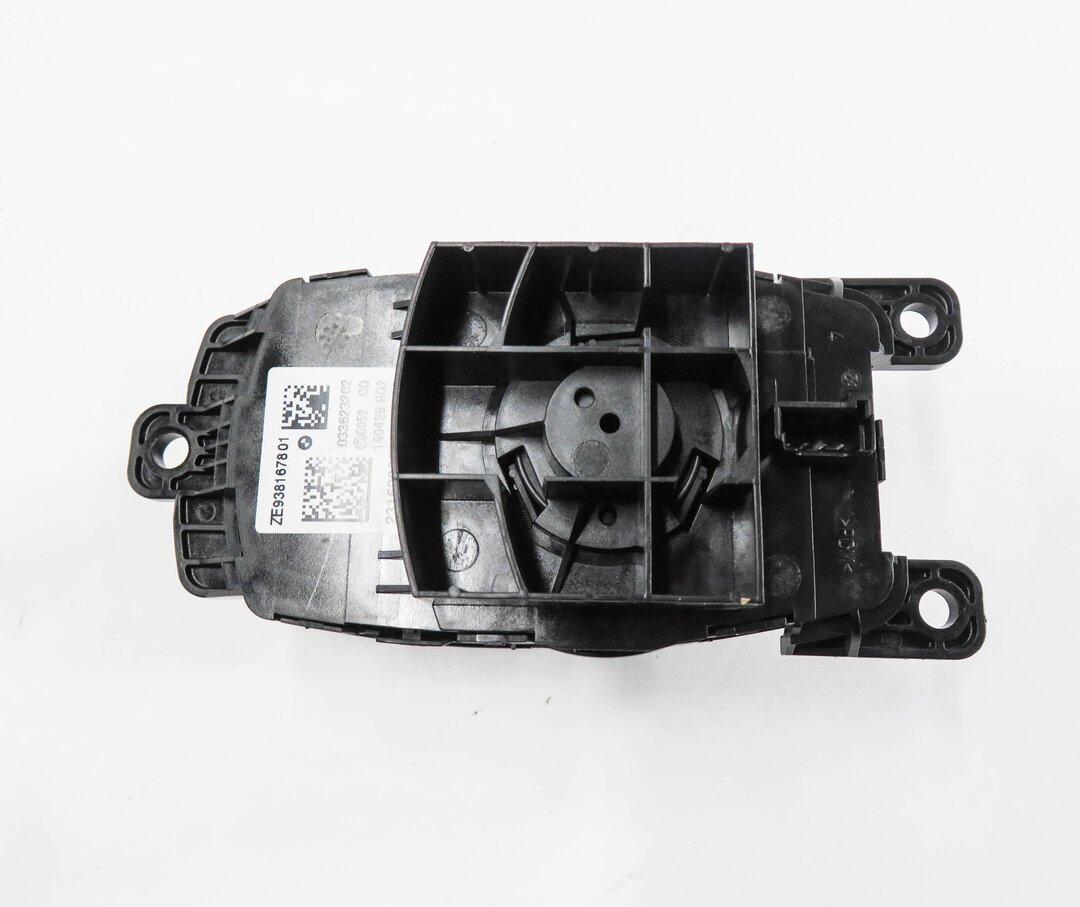 Thumbnail 7: 2013-2020 BMW 228i 230i 328i 330i 335i 428i 430i 435i M3 - iDRIVE CONTROL SWITCH