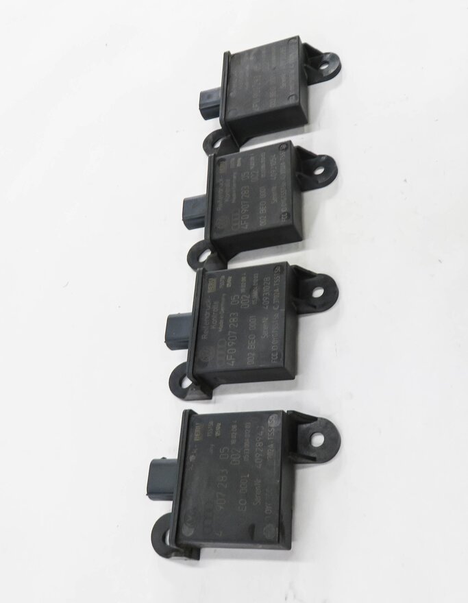 Thumbnail 3: 2008 PORSCHE CAYENNE (957) TPMS TIRE AIR PRESSURE SENSOR TRIGGER MODULE SET-4
