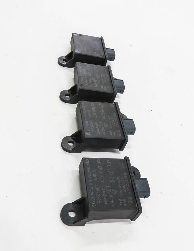 Thumbnail 4: 2008 PORSCHE CAYENNE (957) TPMS TIRE AIR PRESSURE SENSOR TRIGGER MODULE SET-4