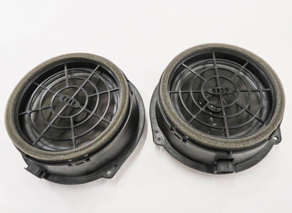 Thumbnail 4: 2012 AUDI Q5 (B8 8R) RADIO STEREO SUB SUBWOOFER TWEETER SPEAKER SET-10