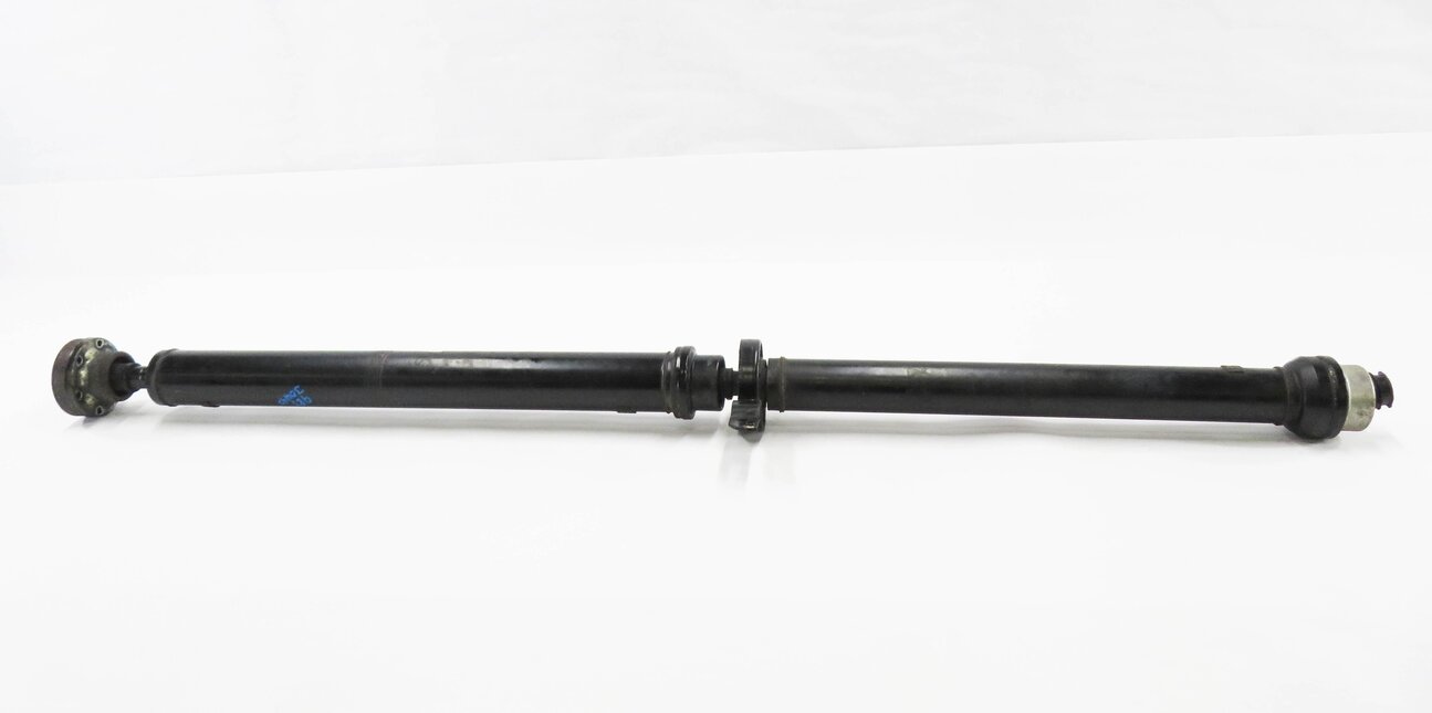 2011-2012 AUDI Q5 (B8 8R) 8spd - REAR DRIVESHAFT DRIVELINE DRIVE LINE SHAFT