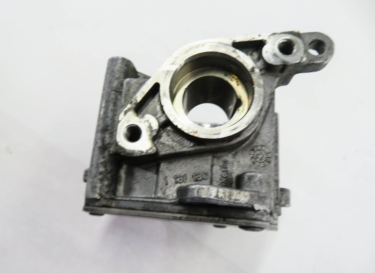 Thumbnail 7: 2012 AUDI Q5 (B8 8R) 2.0L TURBO ENGINE - BRAKE VACUUM PUMP