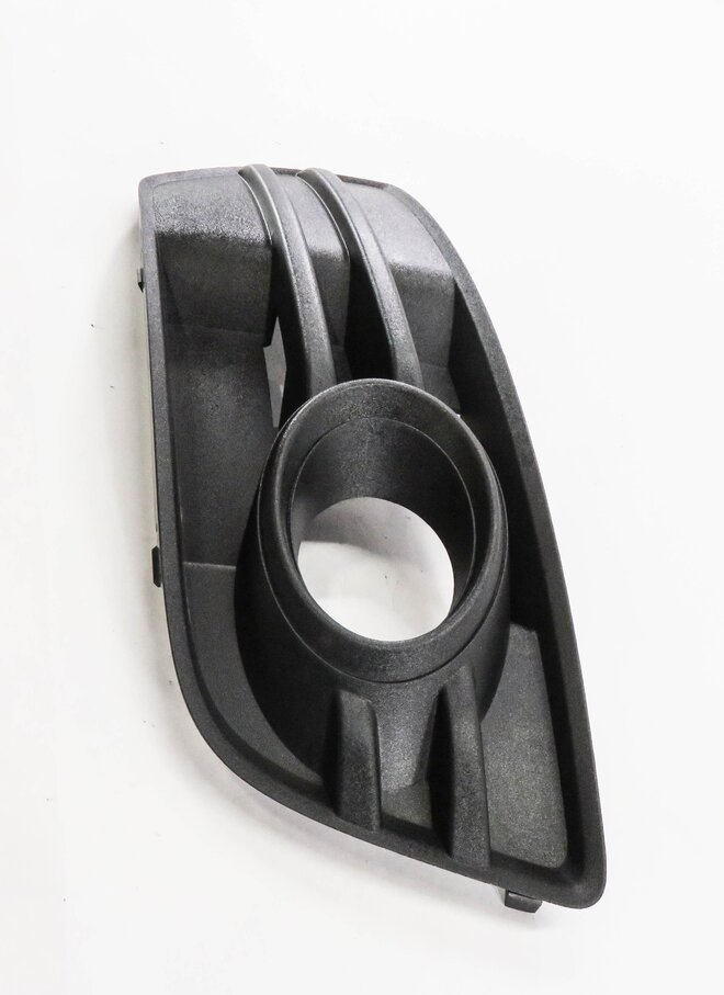 Thumbnail 3: 2009-2012 AUDI Q5 (B8 8R) LEFT FRONT DRIVER FOGLIGHT FOG LIGHT GRILLE TRIM