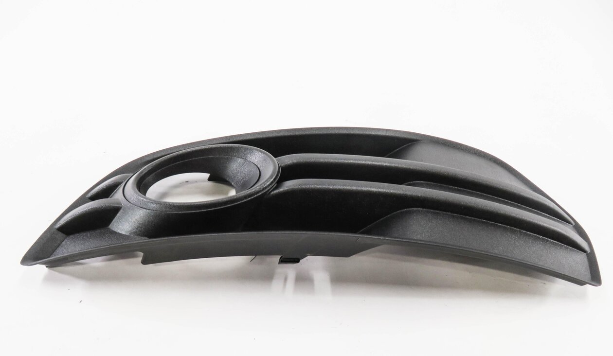 Thumbnail 5: 2009-2012 AUDI Q5 (B8 8R) LEFT FRONT DRIVER FOGLIGHT FOG LIGHT GRILLE TRIM