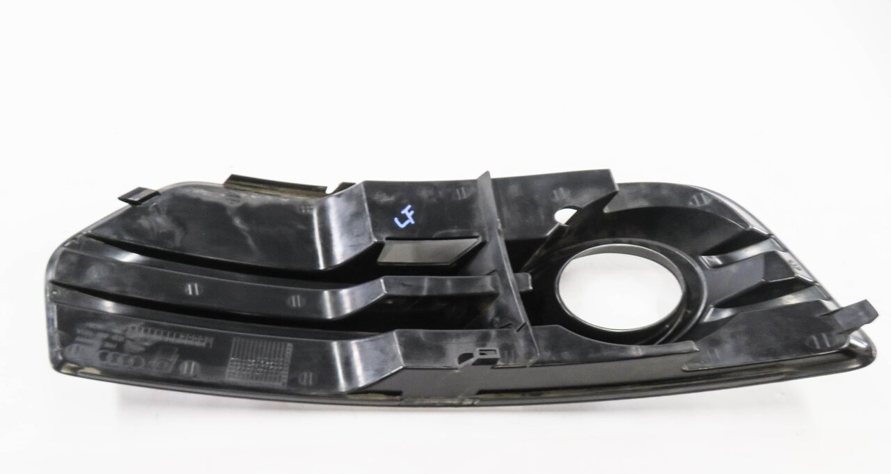 Thumbnail 7: 2009-2012 AUDI Q5 (B8 8R) LEFT FRONT DRIVER FOGLIGHT FOG LIGHT GRILLE TRIM