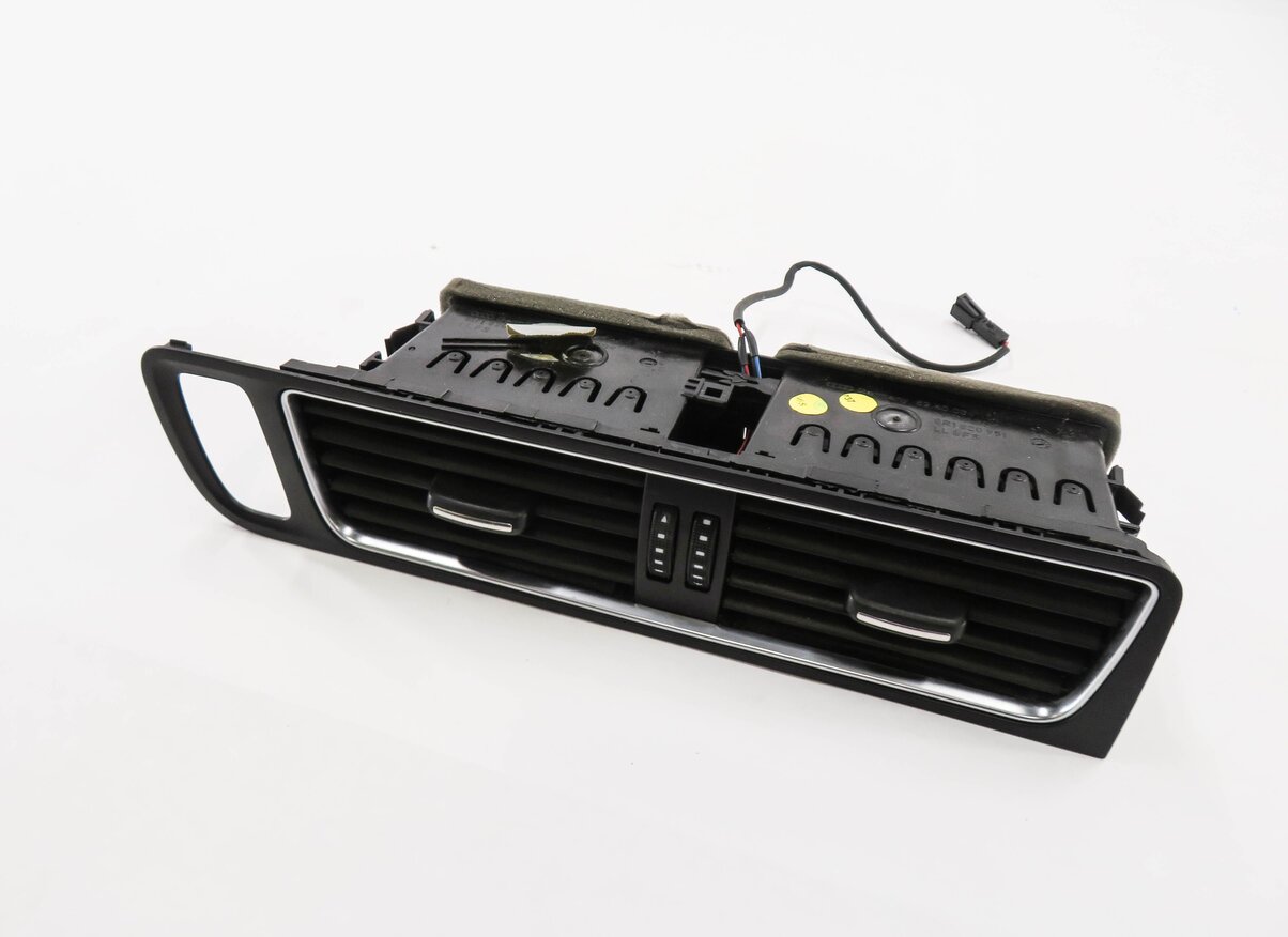 2012 AUDI Q5 (B8 8R) CENTER DASH HEATER A/C AIR VENT