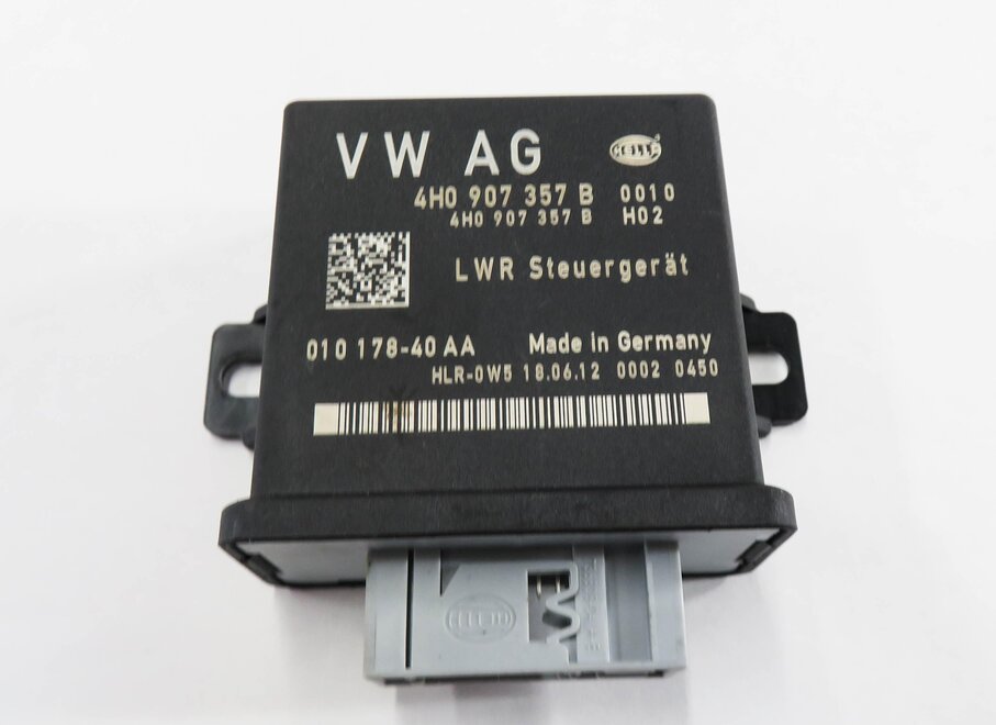 Thumbnail 2: 2012 AUDI Q5 (B8 8R) ADAPTIVE HEADLIGHT AFS RANGE CONTROL MODULE