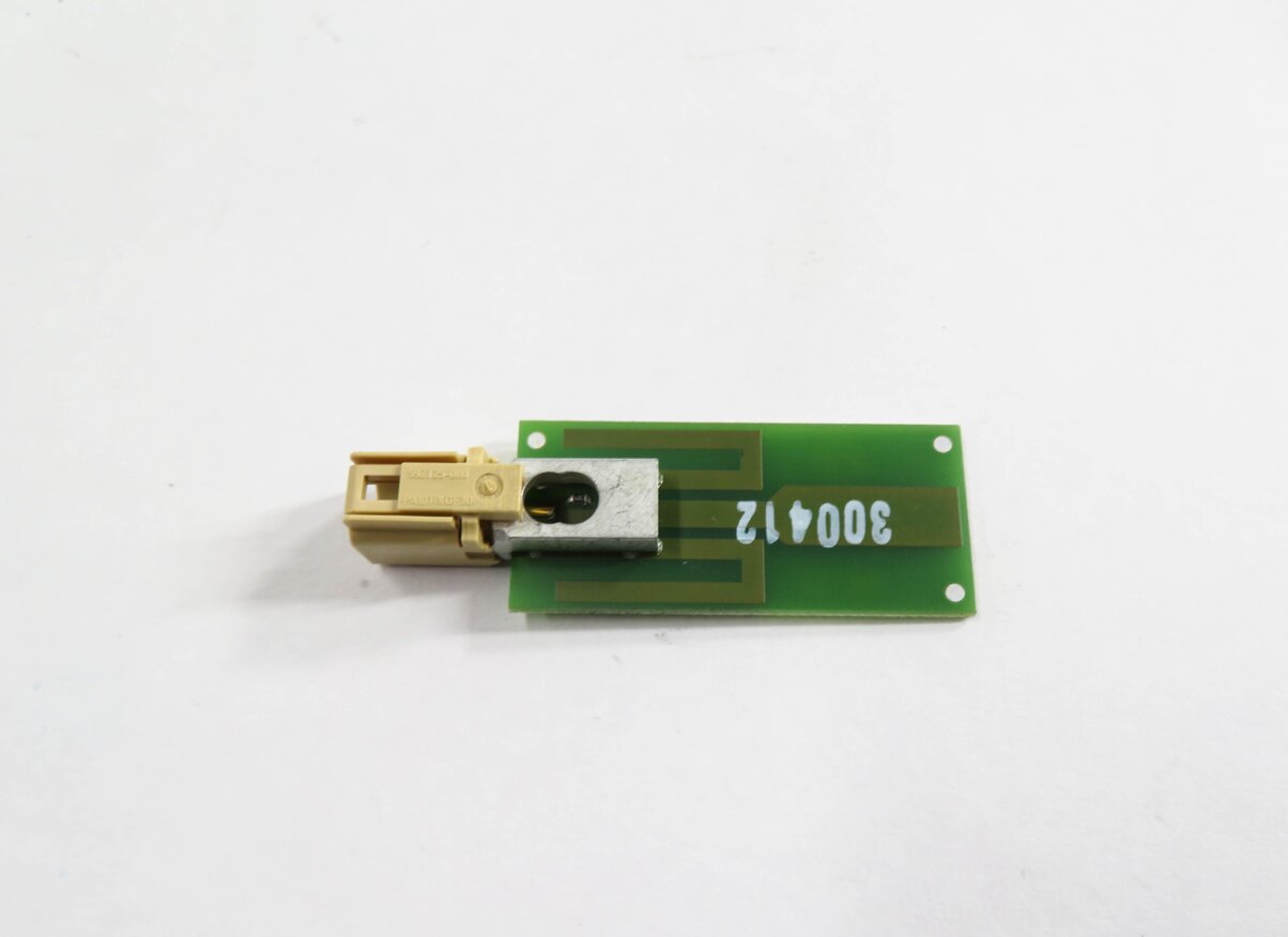 Thumbnail 3: 2010-2017 AUDI A4 Q5 S4 SQ5 (B8 8K 8R) BLUETOOTH COMMUNICATION CONTROL MODULE
