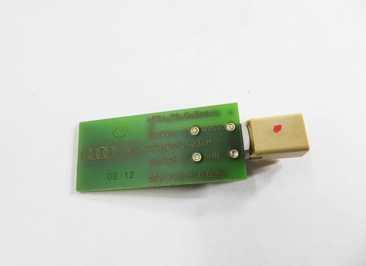 Thumbnail 4: 2010-2017 AUDI A4 Q5 S4 SQ5 (B8 8K 8R) BLUETOOTH COMMUNICATION CONTROL MODULE