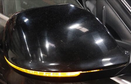 Thumbnail 2: 09-14 AUDI Q5 (8R) RIGHT P-FOLD HEAT AUTODIM MEMORY DOOR MIRROR w/ LIGHT (BLACK)