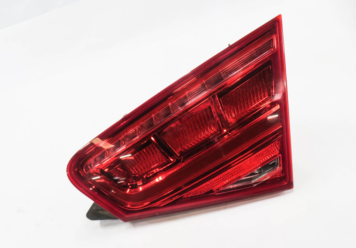 2011-2014 AUDI A8 S8 (D4 4H) RIGHT PASSENGER REAR TRUNK TAILLIGHT LIGHT LAMP