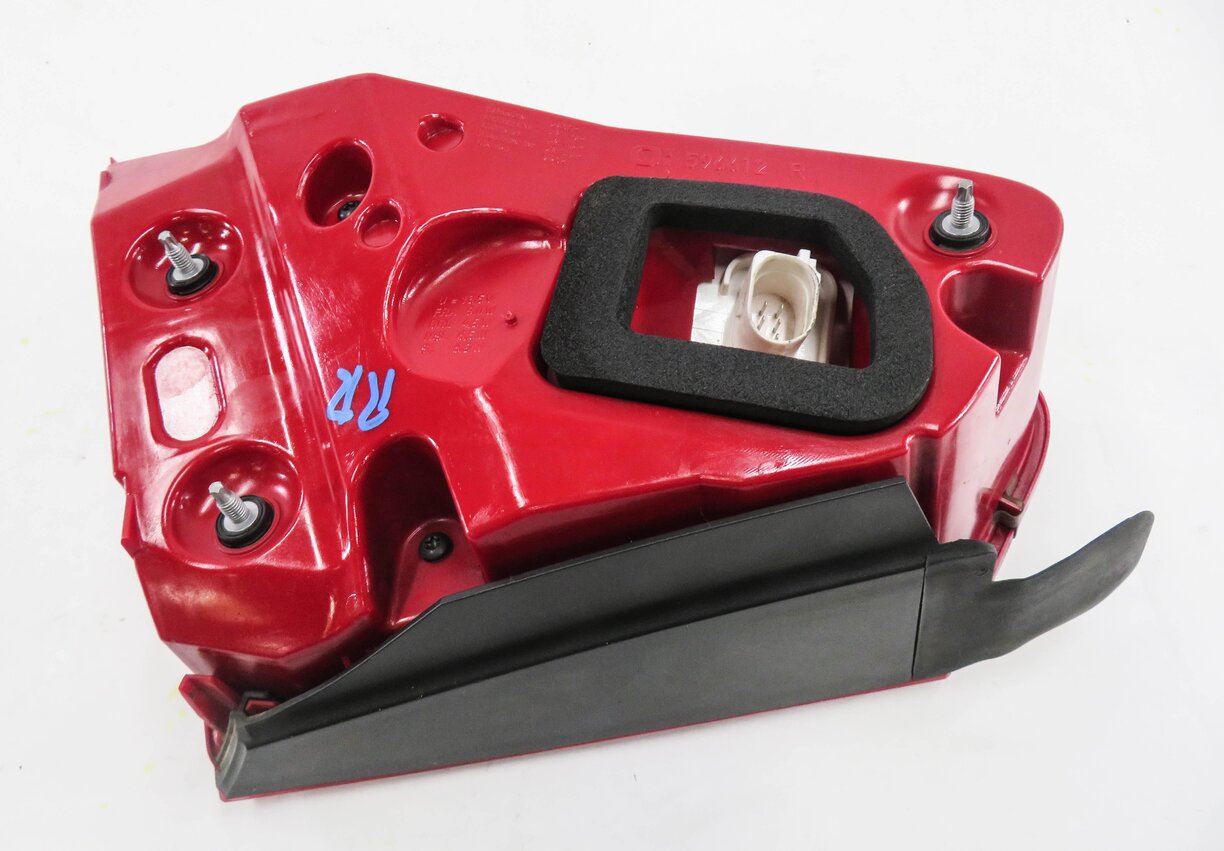 Thumbnail 6: 2011-2014 AUDI A8 S8 (D4 4H) RIGHT PASSENGER REAR TRUNK TAILLIGHT LIGHT LAMP