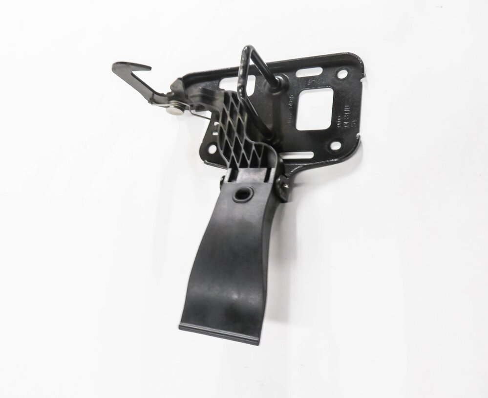 Thumbnail 3: 2009 AUDI A4 (B8 8K) FRONT HOOD SAFETY LATCH CATCH HOOK RELEASE LEVER