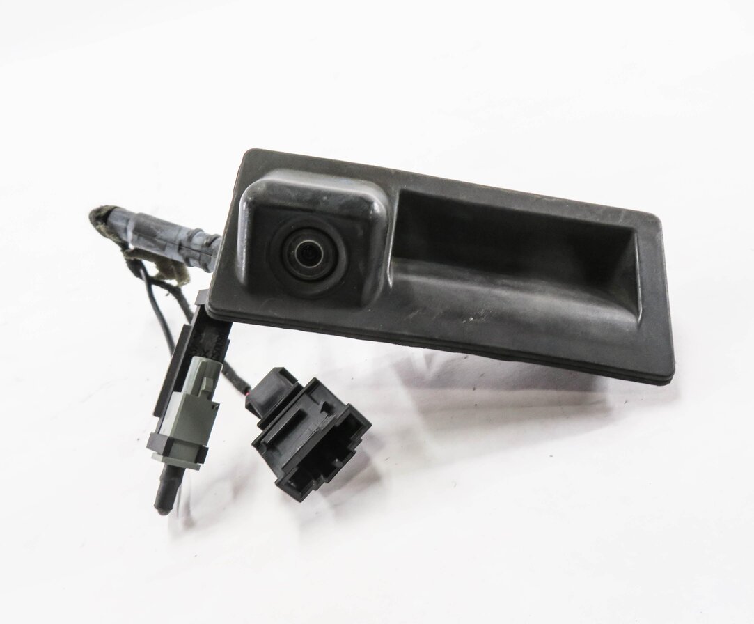 Thumbnail 3: 2009 AUDI A4 (B8 8K) REAR TRUNK HANDLE w/ BACKUP CAMERA