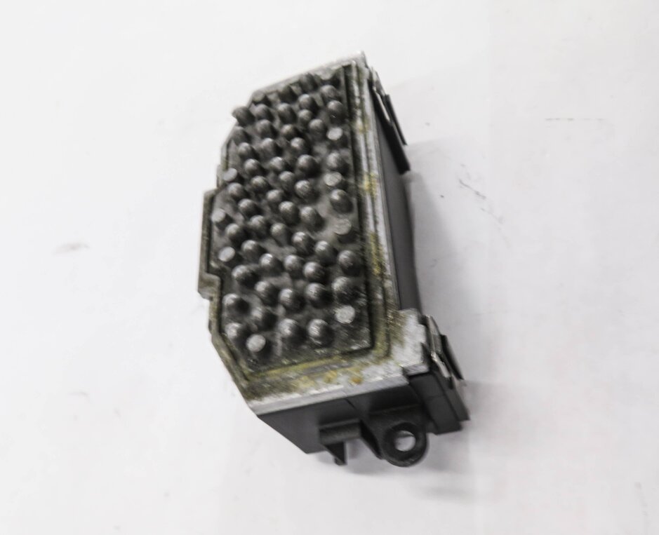 Thumbnail 3: 2009 AUDI A4 (B8 8K) FRONT HEATER A/C BLOWER FAN MOTOR SPEED RESISTOR