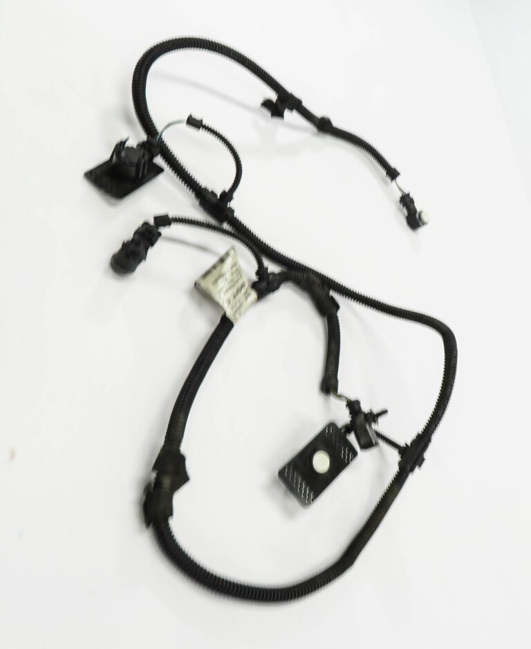 Thumbnail 3: 2011 PORSCHE CAYENNE (958) REAR PDC PARK DISTANCE SENSOR SET w/ HARNESS (WHITE)