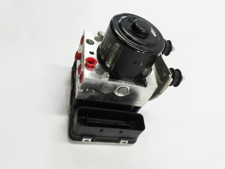 Thumbnail 3: 2011-2012 PORSCHE CAYENNE (958) ABS ANTI LOCK BRAKE PUMP w/ MODULE