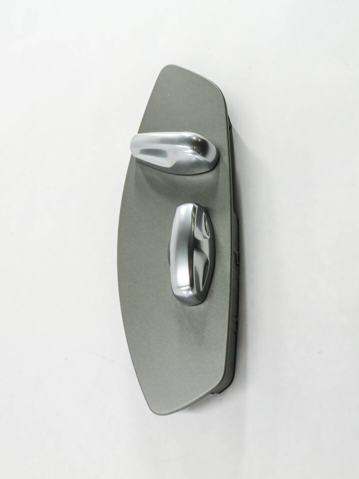 Thumbnail 3: 2011 PORSCHE CAYENNE (958) LEFT FRONT DRIVER SEAT ADJUSTMENT SWITCH BUTTON