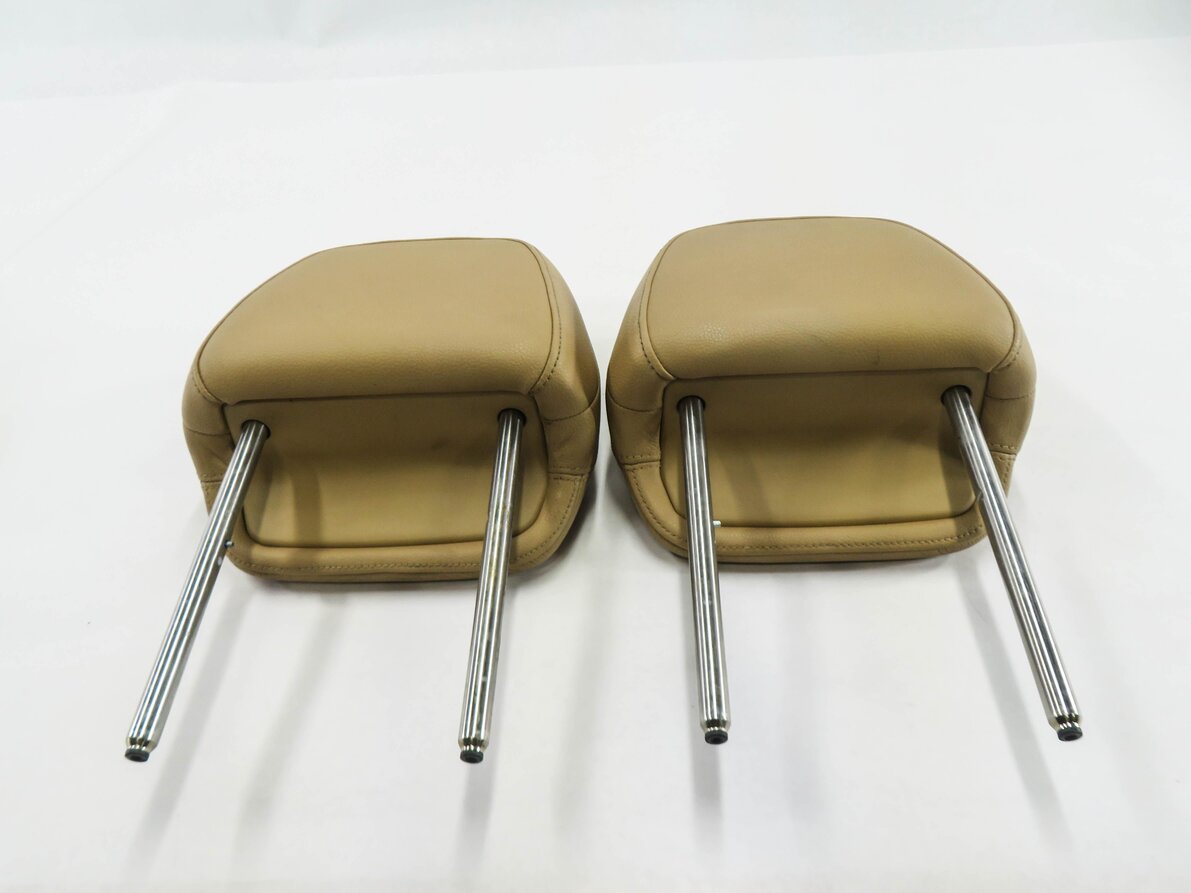 Thumbnail 7: 2011 PORSCHE CAYENNE (958) FRONT LEFT & RIGHT SEAT HEADREST SET-2 (BEIGE)