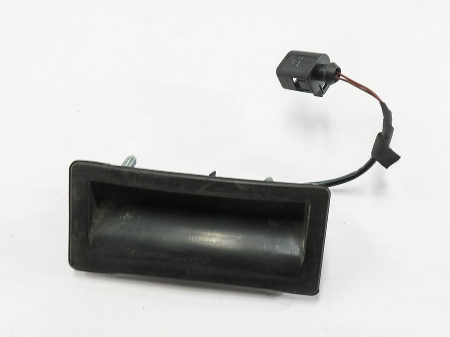 Thumbnail 2: 2011 PORSCHE CAYENNE (958) REAR TRUNK HANDLE