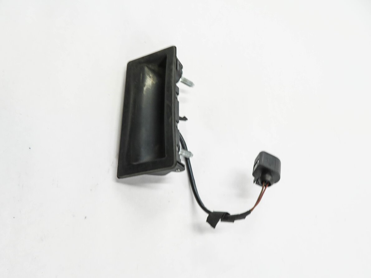 Thumbnail 4: 2011 PORSCHE CAYENNE (958) REAR TRUNK HANDLE