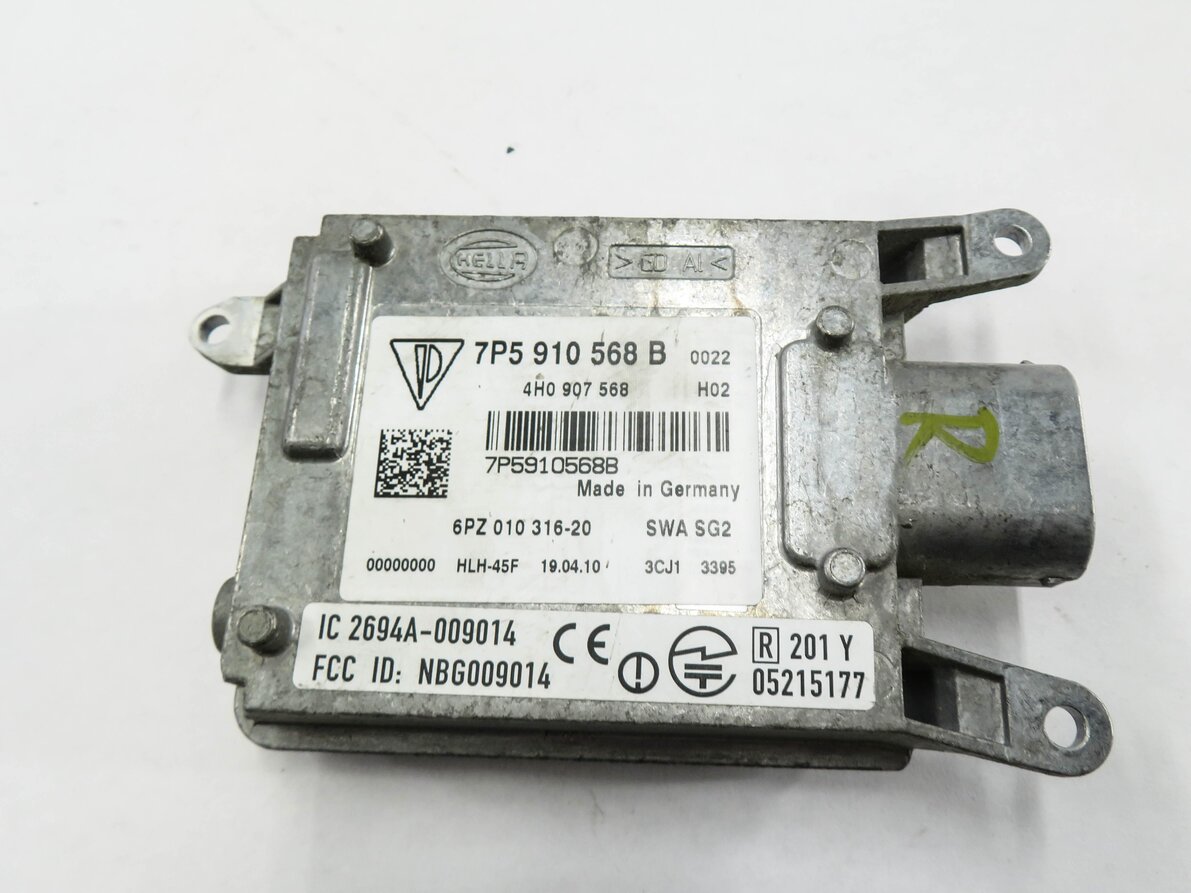 Thumbnail 5: 2011-2016 PORSCHE CAYENNE (958) RIGHT PASSENGER REAR BLIND SPOT RADAR MODULE