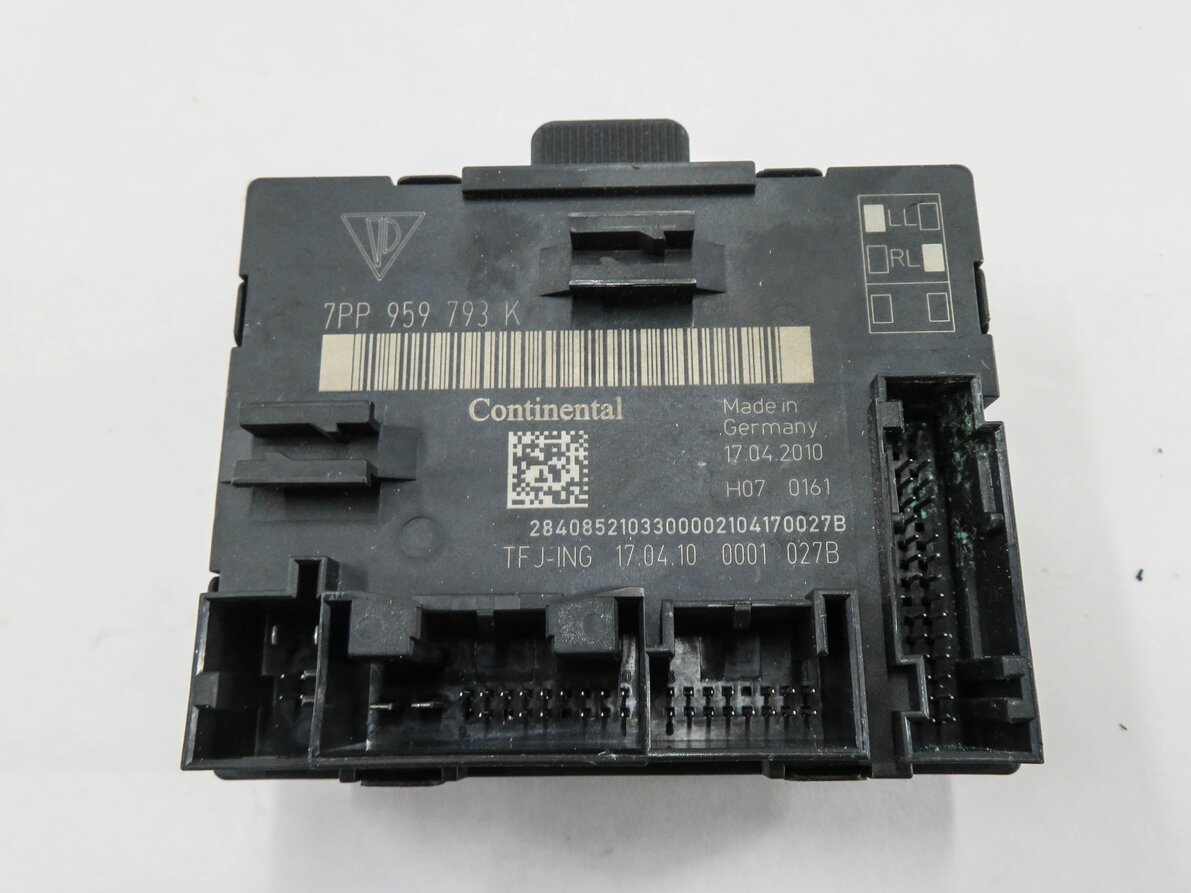 Thumbnail 5: 2011 PORSCHE CAYENNE (958) LEFT FRONT DRIVER DOOR CONTROL MODULE