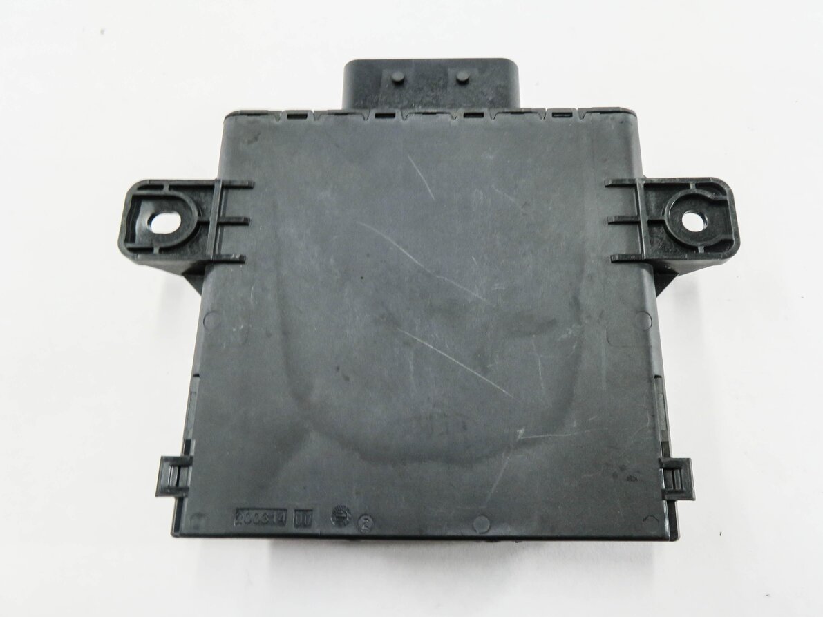 Thumbnail 6: 2011 PORSCHE CAYENNE (958) VOLTAGE CONVERTER CONTROL MODULE