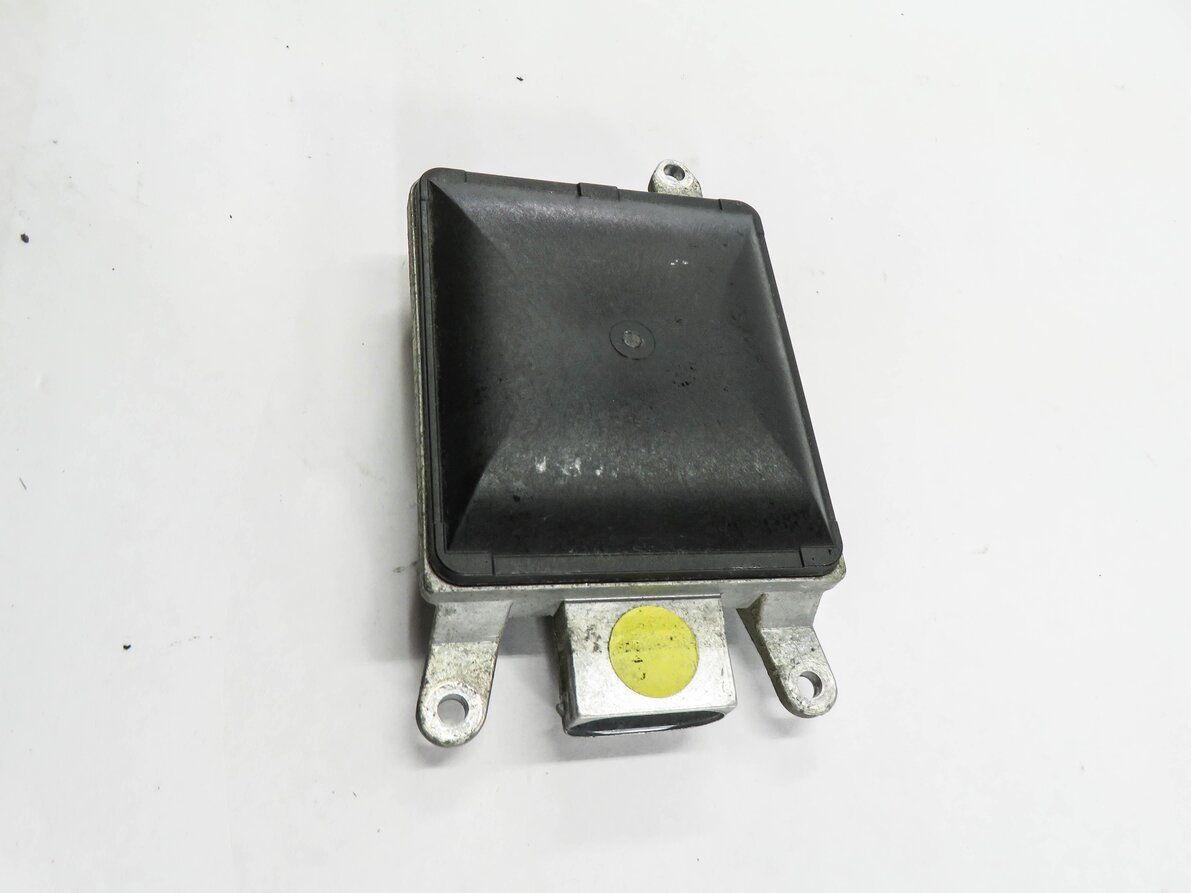 Thumbnail 4: 2011-2016 PORSCHE CAYENNE (958) LEFT DRIVER REAR BLIND SPOT RADAR MODULE