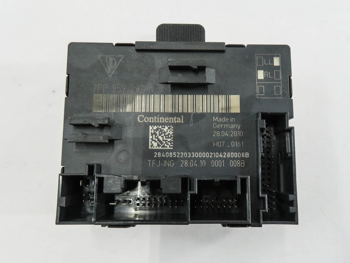 Thumbnail 5: 2011 PORSCHE CAYENNE (958) RIGHT FRONT PASSENGER DOOR CONTROL MODULE