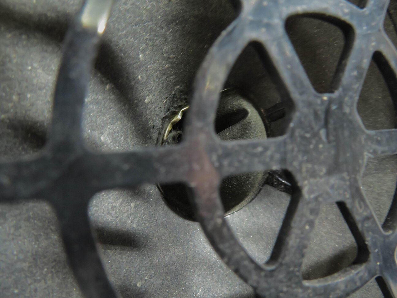 Thumbnail 12: 2011 PORSCHE CAYENNE (958) BOSE AUDIO SUB SUBWOOFER TWEETER SPEAKER SET w/ AMP