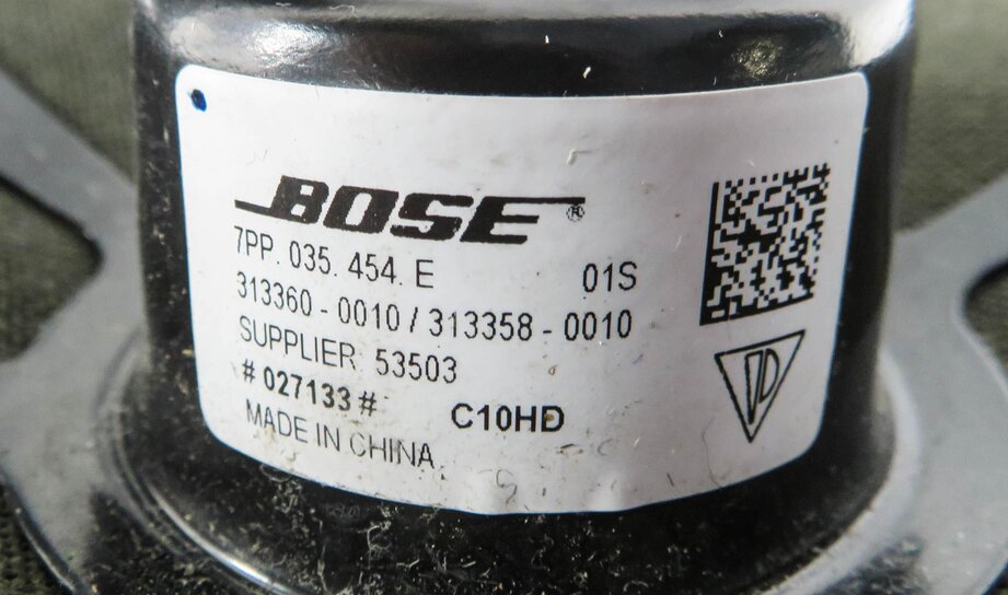 Thumbnail 3: 2011 PORSCHE CAYENNE (958) BOSE AUDIO SUB SUBWOOFER TWEETER SPEAKER SET w/ AMP