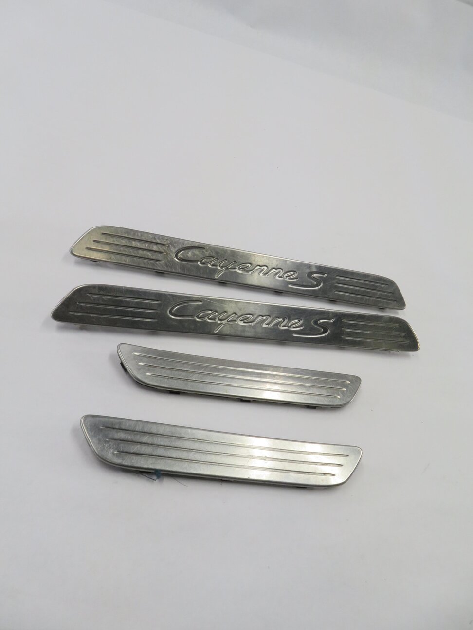 Thumbnail 3: 2011 PORSCHE CAYENNE (958) FRONT & REAR DOOR SILL SCUFF PANEL TRIM SET