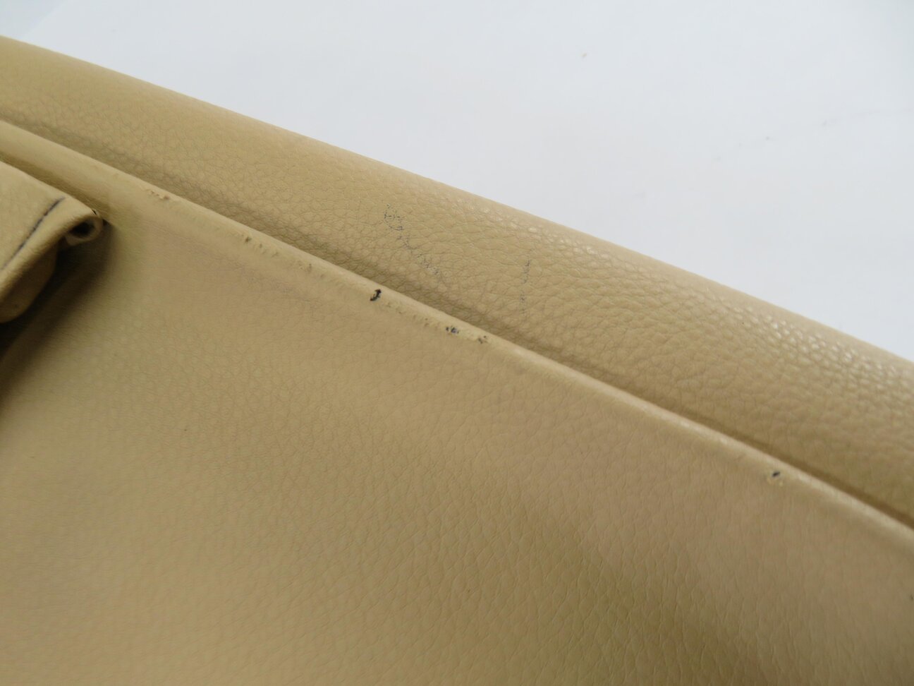 Thumbnail 7: 2011 PORSCHE CAYENNE (958) PASSENGER - UPPER TOP HEATED SEAT CUSHION (BEIGE)