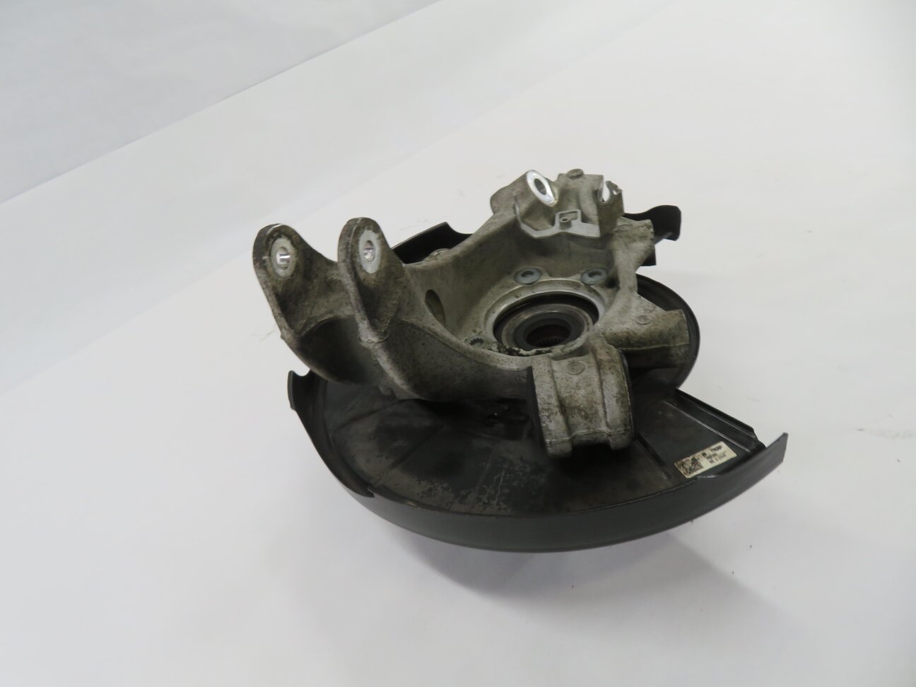 Thumbnail 8: 2011-2014 PORSCHE CAYENNE (958) LEFT DRIVER REAR SPINDLE KNUCKLE WHEEL HUB