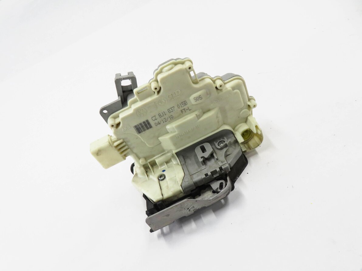 09-18 AUDI / PORSCHE - A4 A5 Q5 S4 TT CAYENNE PANAMERA TOURAEG DRIVER DOOR LATCH