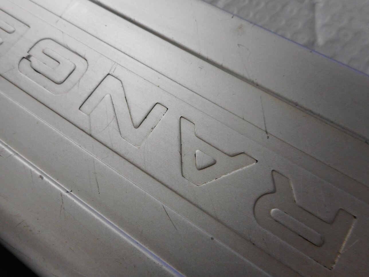 Thumbnail 8: 2013 RANGE ROVER (L405) FRONT & REAR DOOR SILL SCUFF PANEL TRIM SET-4