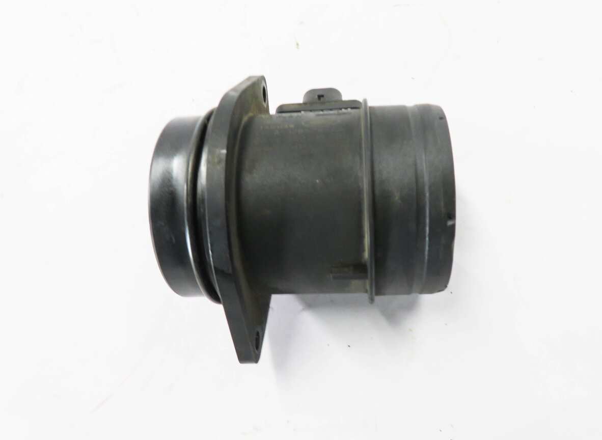 Thumbnail 2: 2013-2019 JAGUAR LAND ROVER F-TYPE XF LR4 ROVER SPORT - MASS AIR FLOW SENSOR