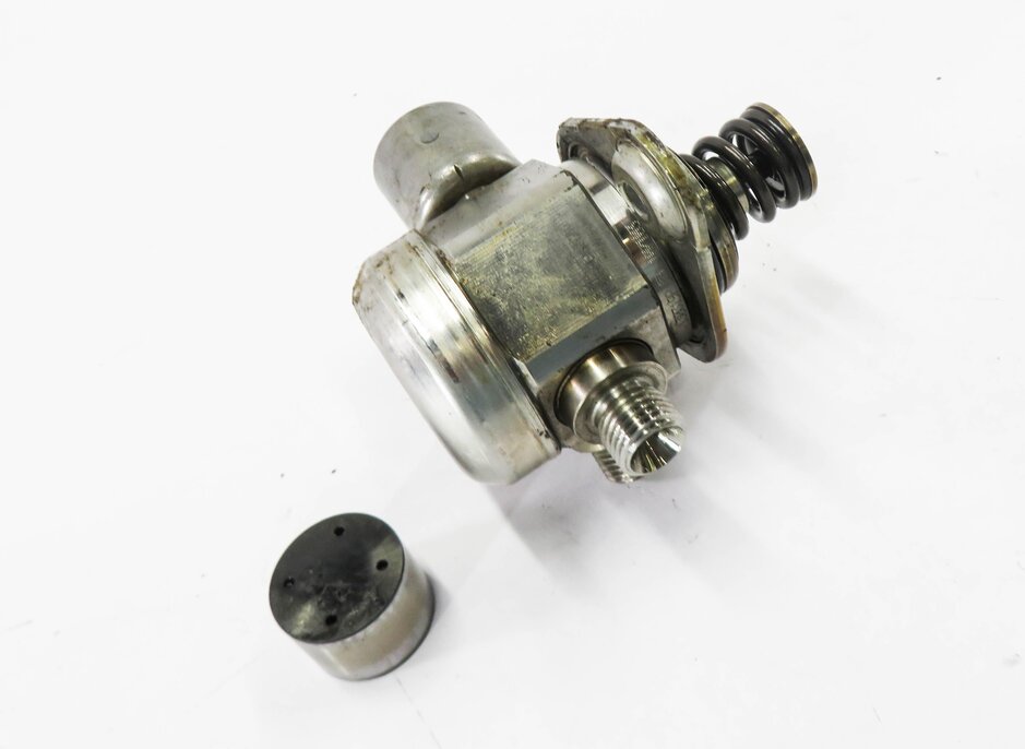 Thumbnail 1: 10-17 LR4 RANGE ROVER SPORT (L322 L320 L405 L494) 3.0L 5.0L MECHANICAL FUEL PUMP